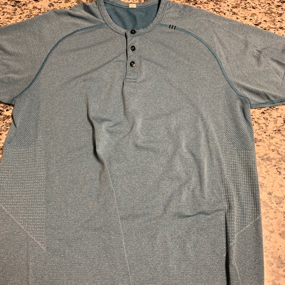 Lululemon henley short sleeve